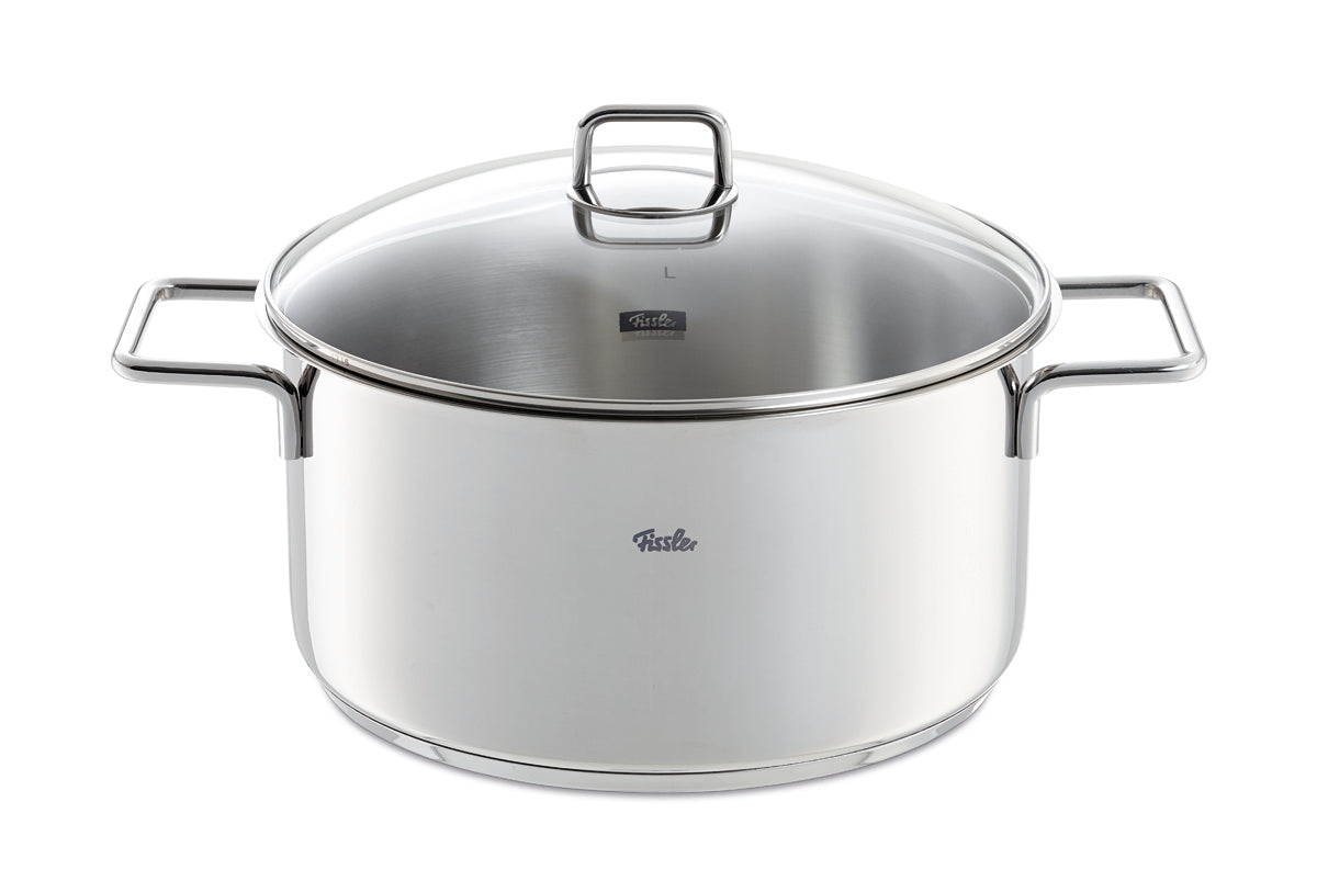 Fissler LumiTherm 5-teiliges Edelstahl-Kochgeschirrset mit Glasdeckeln, zwei Griffen und der typischen deutschen Fissler-Qualität.
