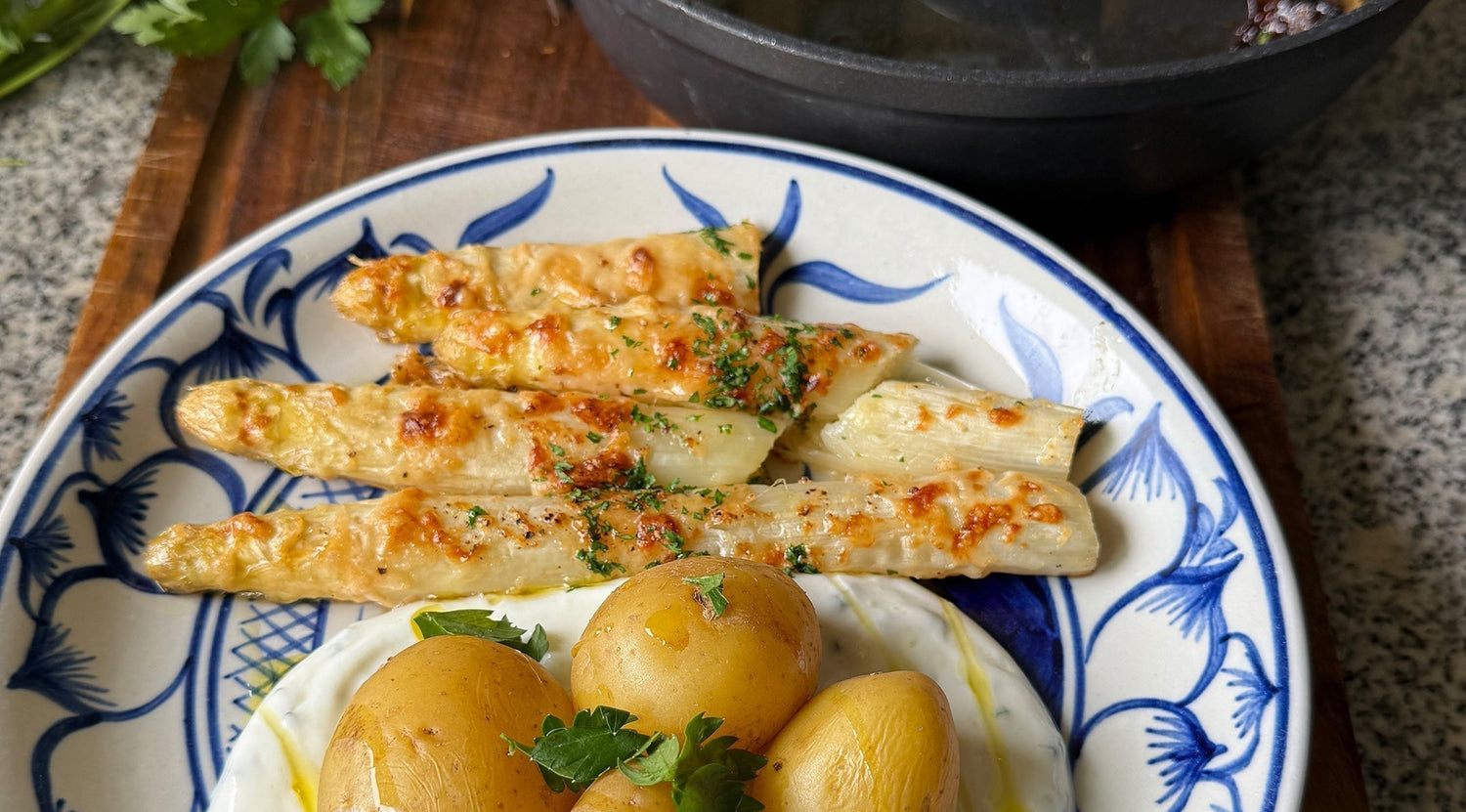gratinierter-weisser-spargel-aus-der-pfanne