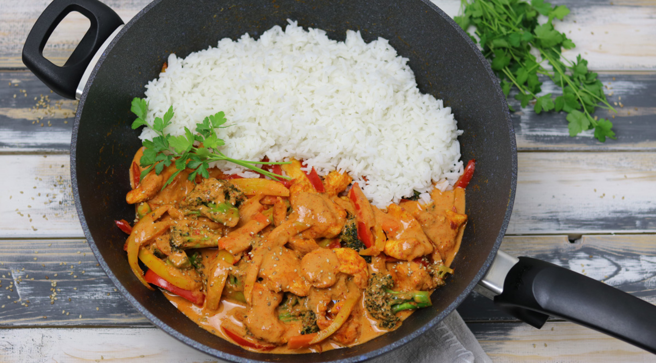 rotes-haehnchen-curry-mit-gemuese