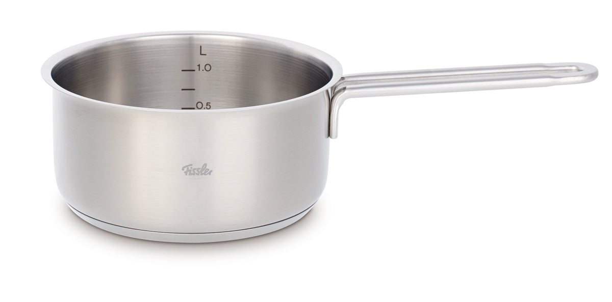 Fissler SatiTherm 5-piece set: durable stainless steel pots made in Germany, Glass Lid, suitable for induction, timeless design, 1.5L marking.