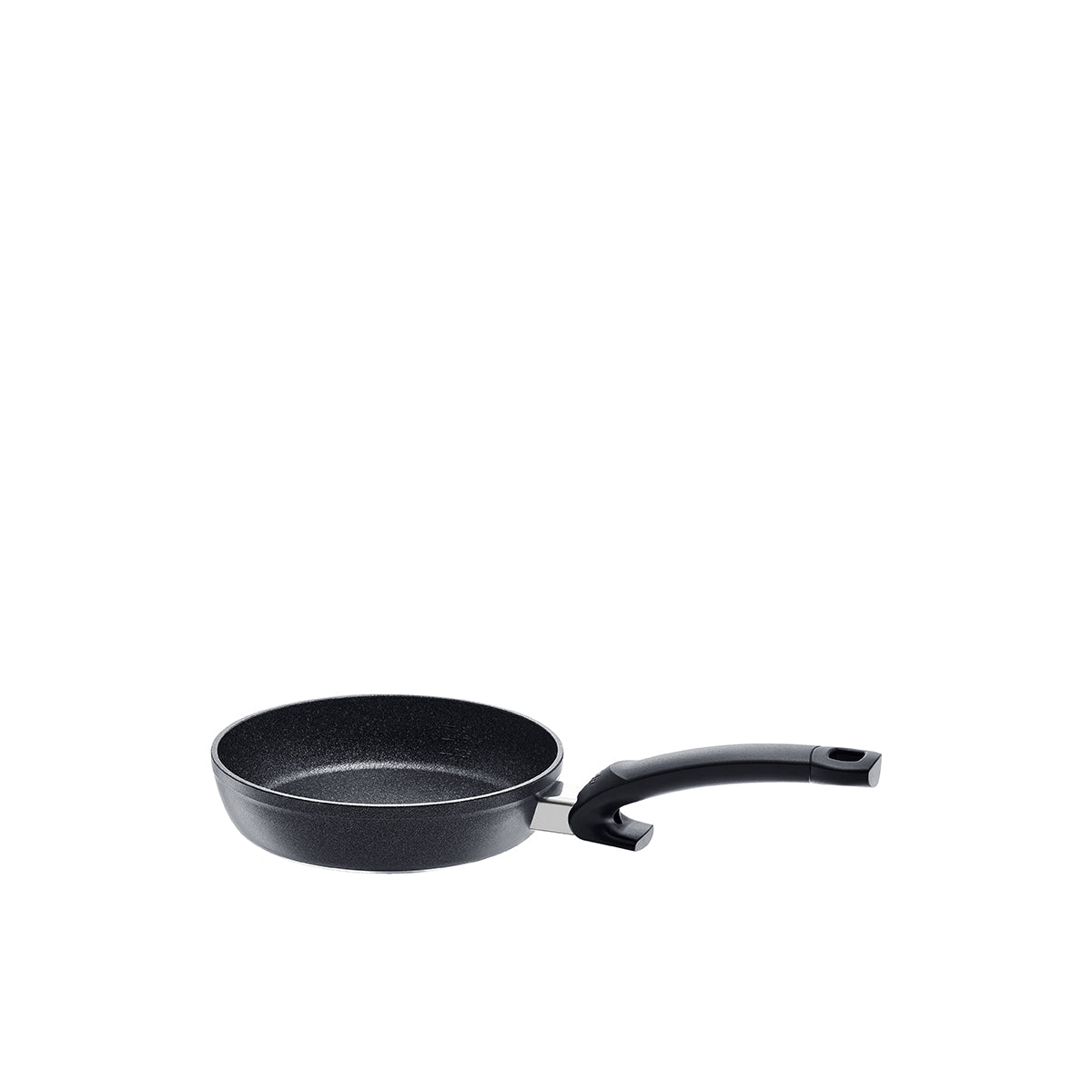 Fissler Adamant® Comfort Frying Pan: high-quality non-stick pan with curved handle, "Made in Germany", modern and durable design.