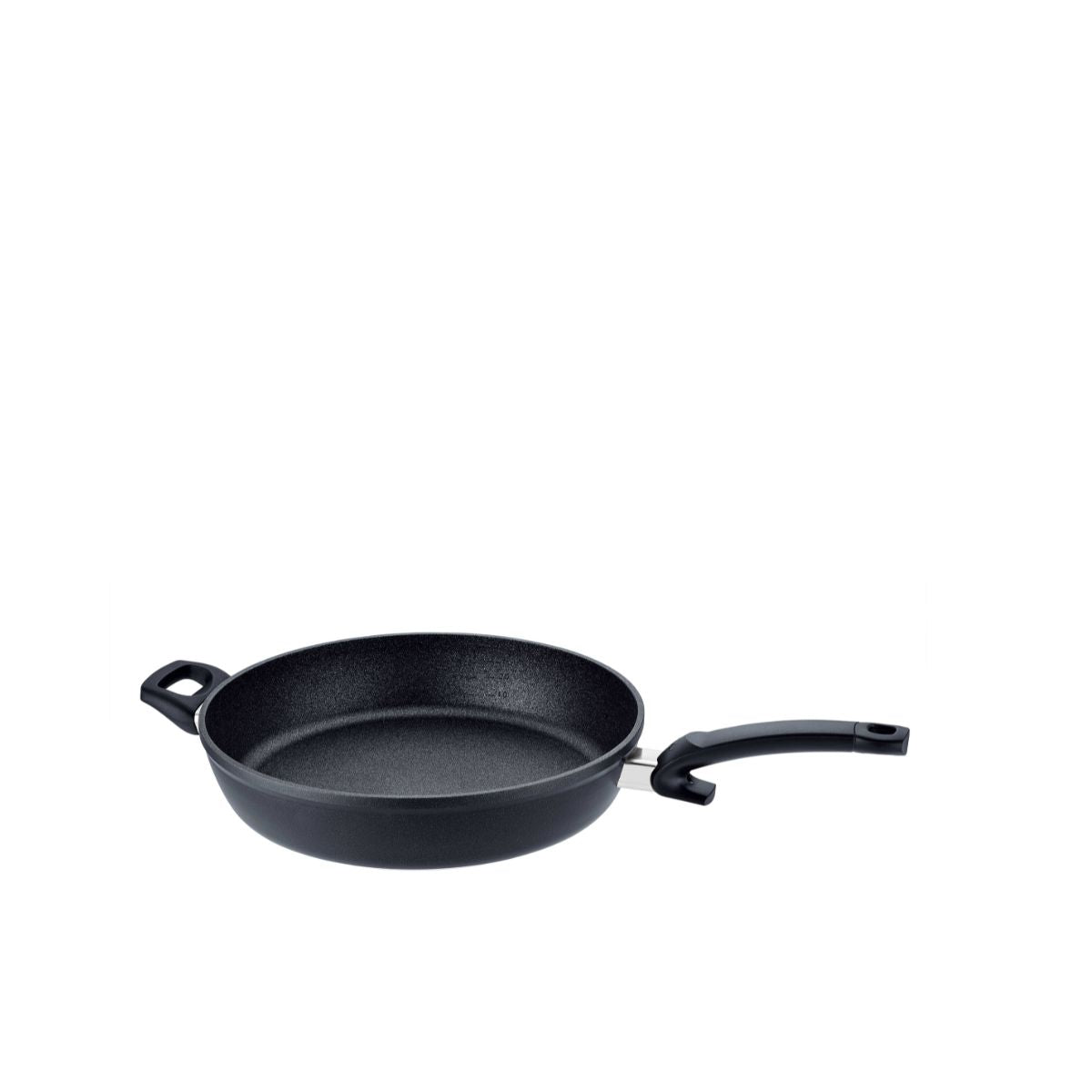 Fissler Adamant® Comfort non-stick frying pan, black, with long handle and helper handle. Precisely made in Germany. Modern, durable design.