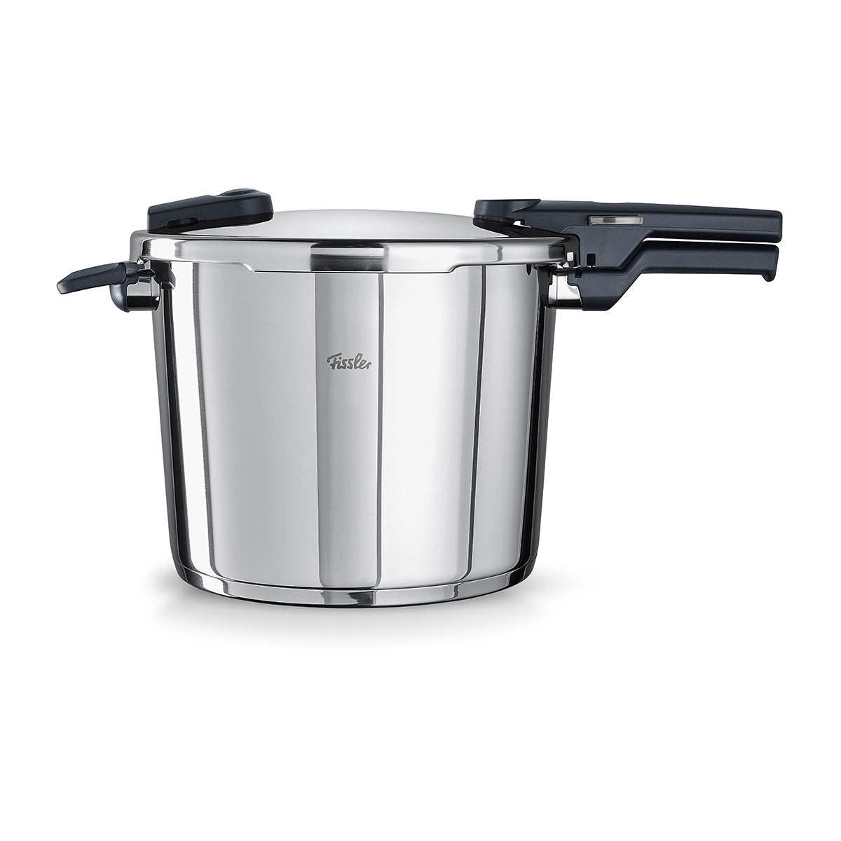 Fissler Vitaquick® Schnellkochtopf aus Edelstahl 18/10, modernes, sauberes Design, mit verschließbaren Griffen. Präzision. Hergestellt in Deutschland.