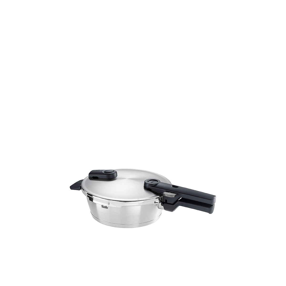 Fissler Vitaquick® Premium Schnellbratpfanne (22cm/2,5L) mit Sicherheitsverschluss und schwarzem Griff auf weißem Grund. Hergestellt in Deutschland.