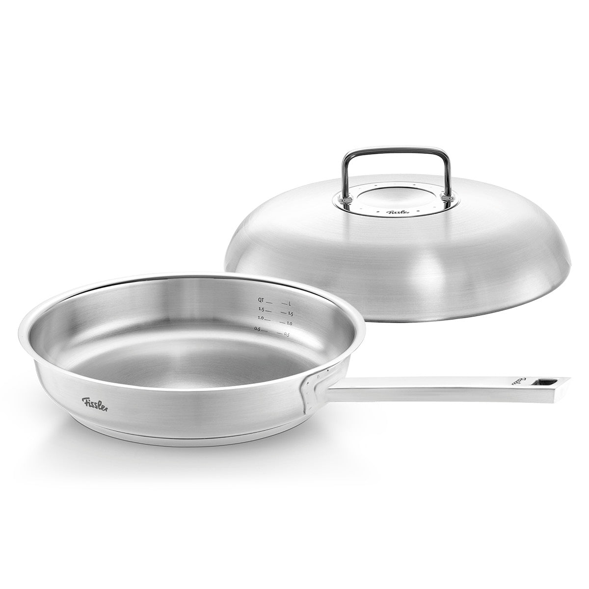Fissler Original-Profi Collection® Stielpfanne, deutsches Fabrikat, mit langem Henkel, Innenbeschriftung und passendem gewölbten Deckel.