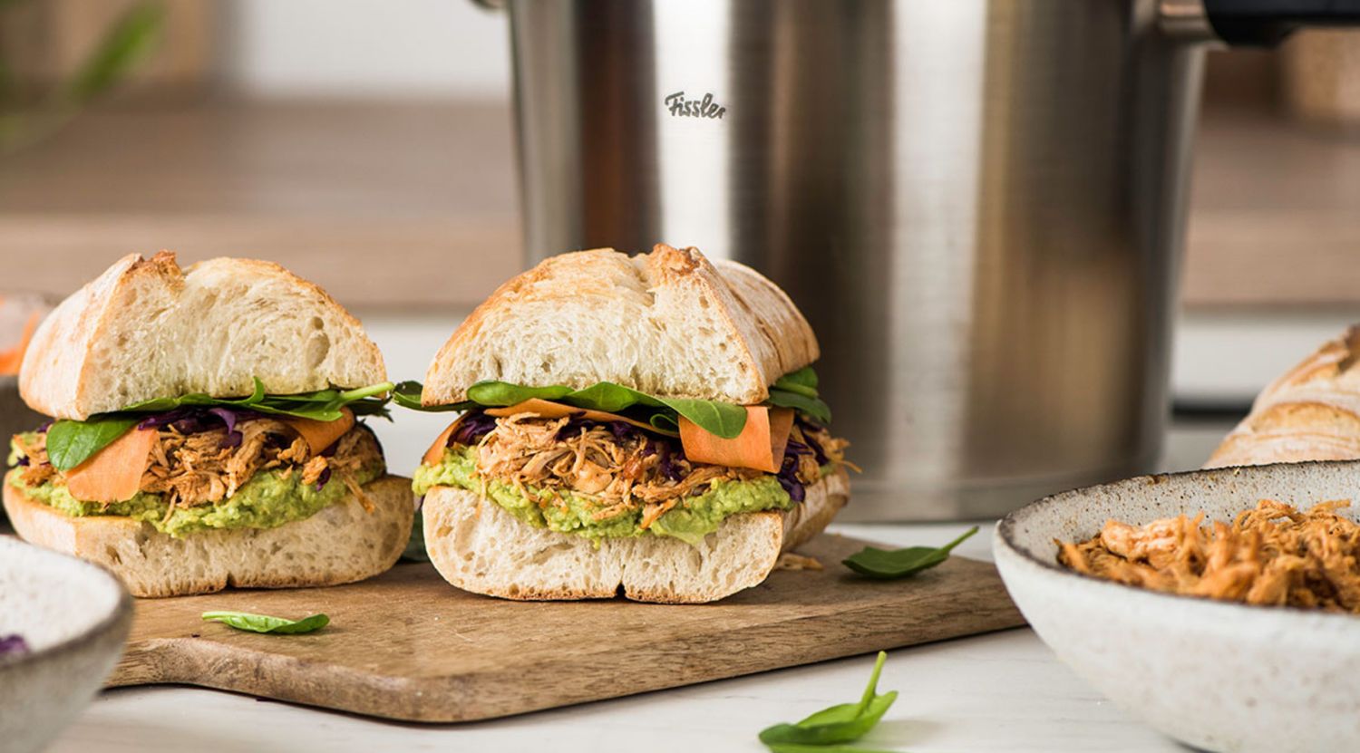 pulled-chicken-sandwich