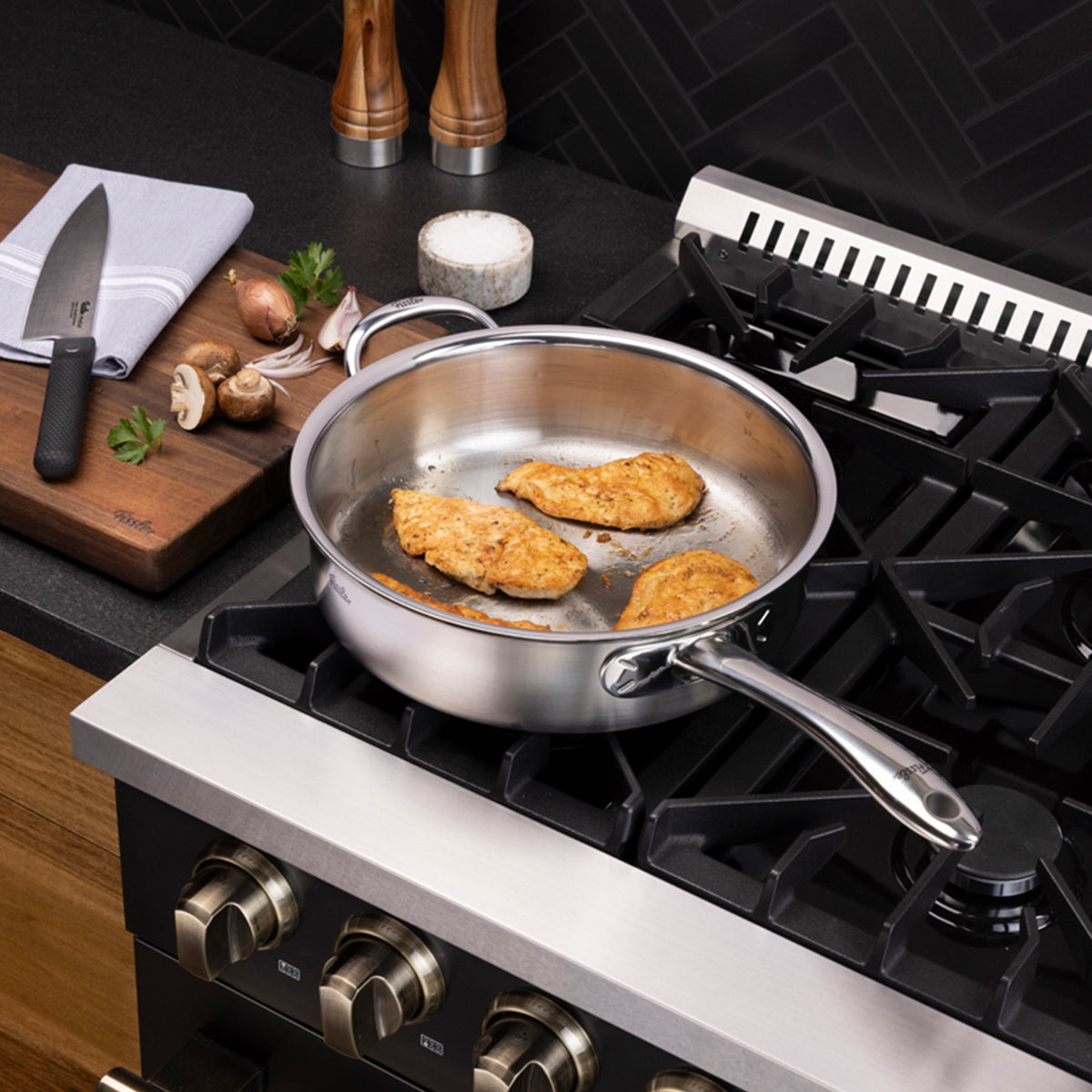 M5 Pro-Ply® Sautépfanne mit Metalldeckel